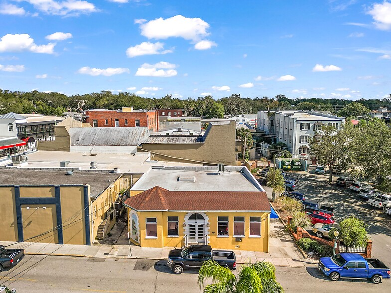 430 N Alexander St, Mount Dora, FL for rent - Building Photo - Image 3 of 34