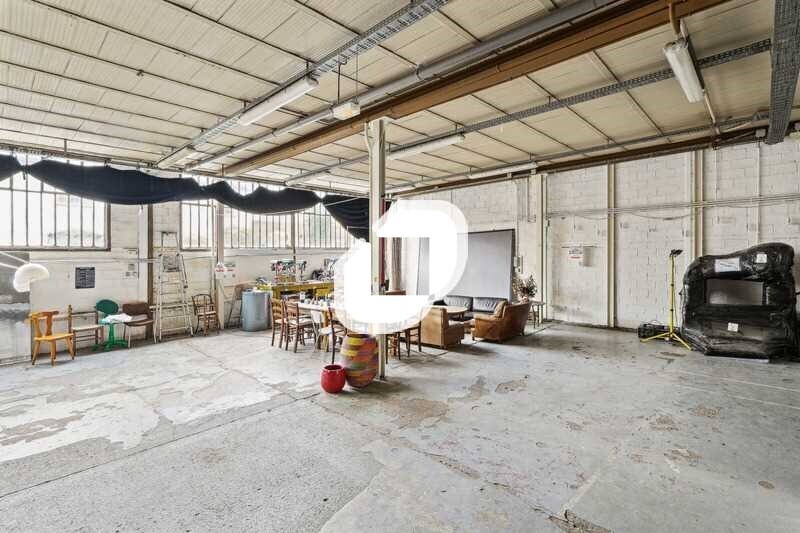Light Industrial in Romainville for sale Interior Photo- Image 1 of 14