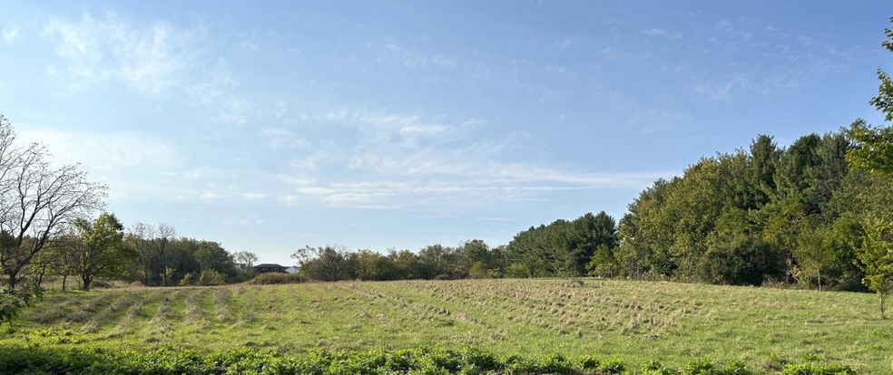 5345 Lacy Rd, Fitchburg, WI for sale - Primary Photo - Image 1 of 8