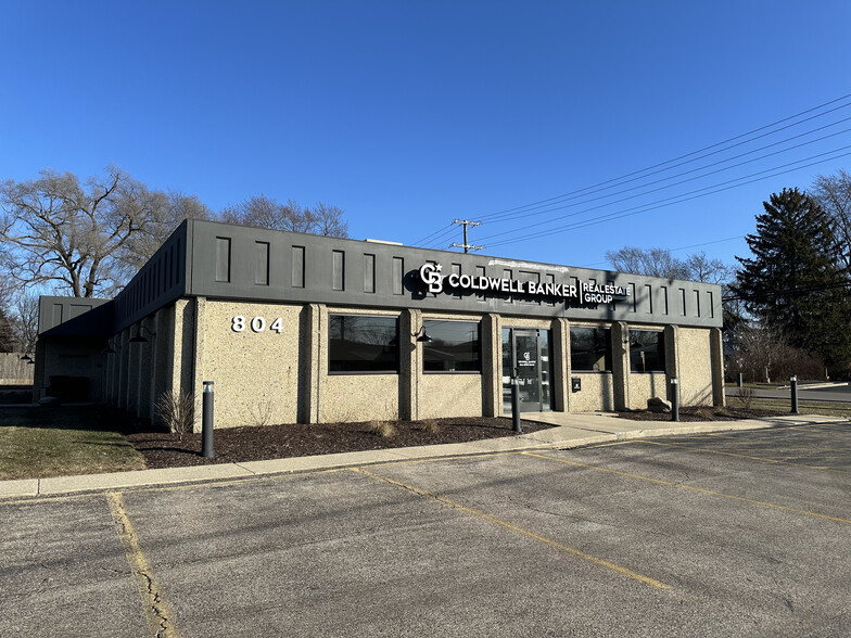 804 N Front St, Mchenry, IL for rent - Building Photo - Image 1 of 7