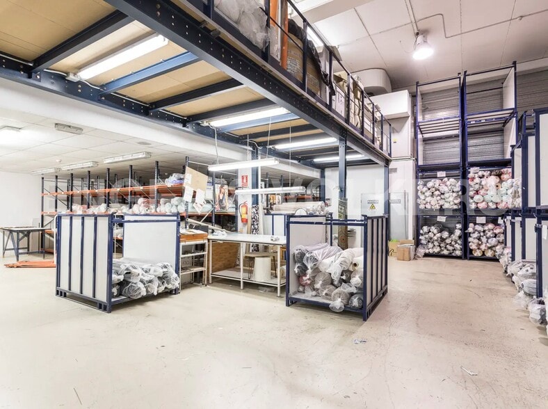 Retail in Mataró, Barcelona for sale - Interior Photo - Image 3 of 4