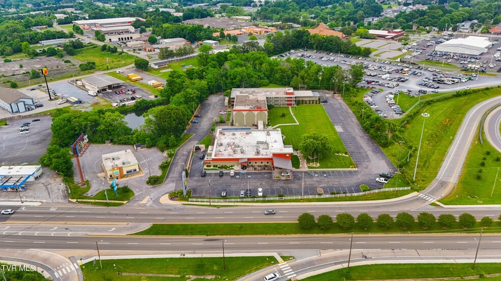 2406 N Roan St, Johnson City, TN for sale - Building Photo - Image 1 of 16