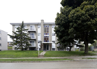 More details for 10 Austin Dr, Waterloo, ON - Residential for Sale