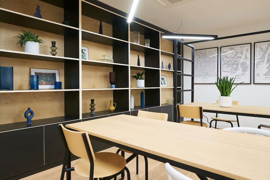 Co-working Space in Paris to rent - Interior Photo - Image 2 of 9