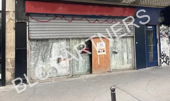 Location Commerce 370 m²