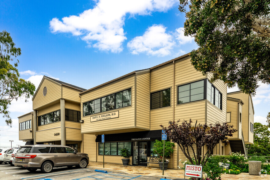 24520-24590 Hawthorne Blvd, Torrance, CA for rent - Building Photo - Image 1 of 8