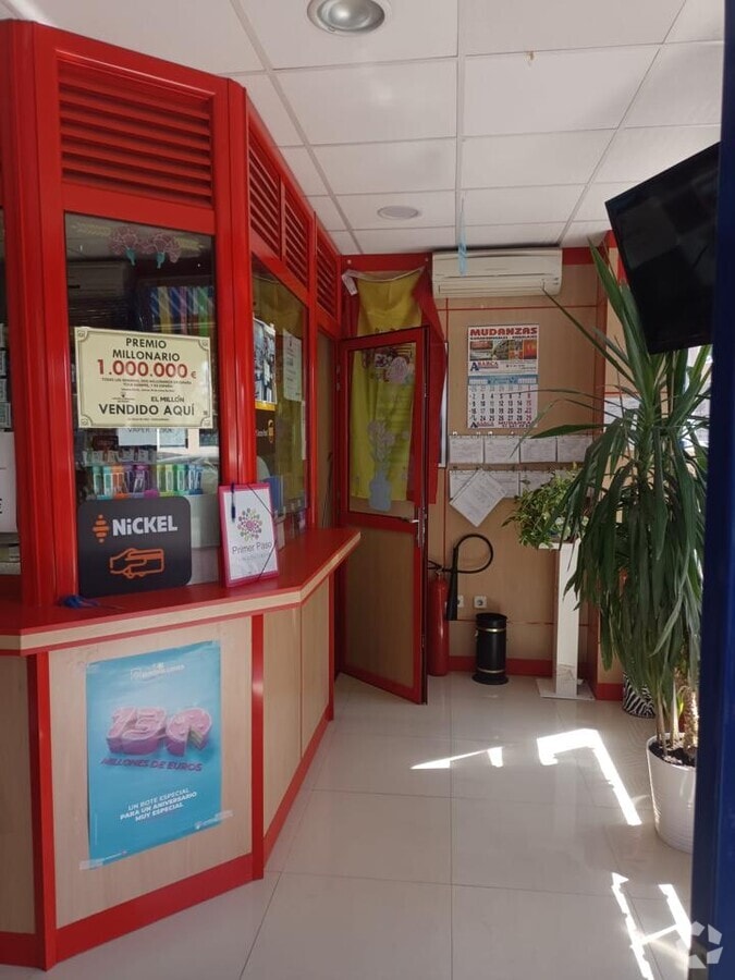 Fuenlabrada, MAD 28945 - Unit Puerta B, Esc. 1 -  - Interior Photo - Image 2 of 4