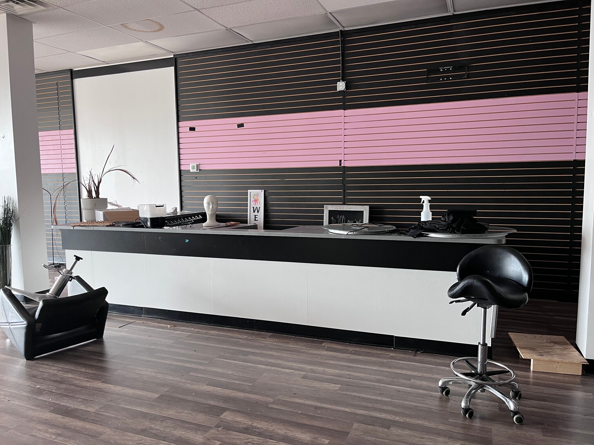 230 Rodi & Frankstown Rd, Pittsburgh, PA to rent Interior Photo- Image 1 of 5