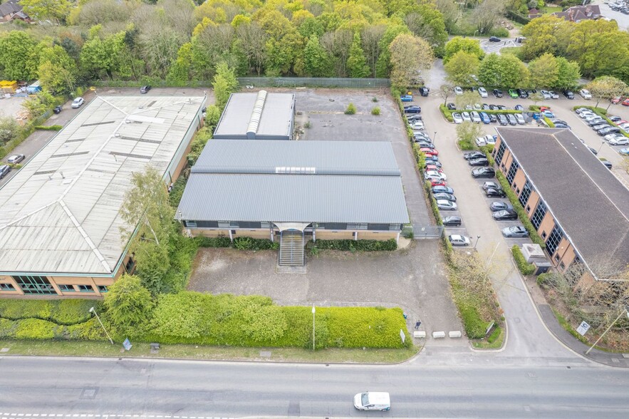 10 Barnes Wallis Rd, Fareham for sale - Aerial - Image 3 of 8