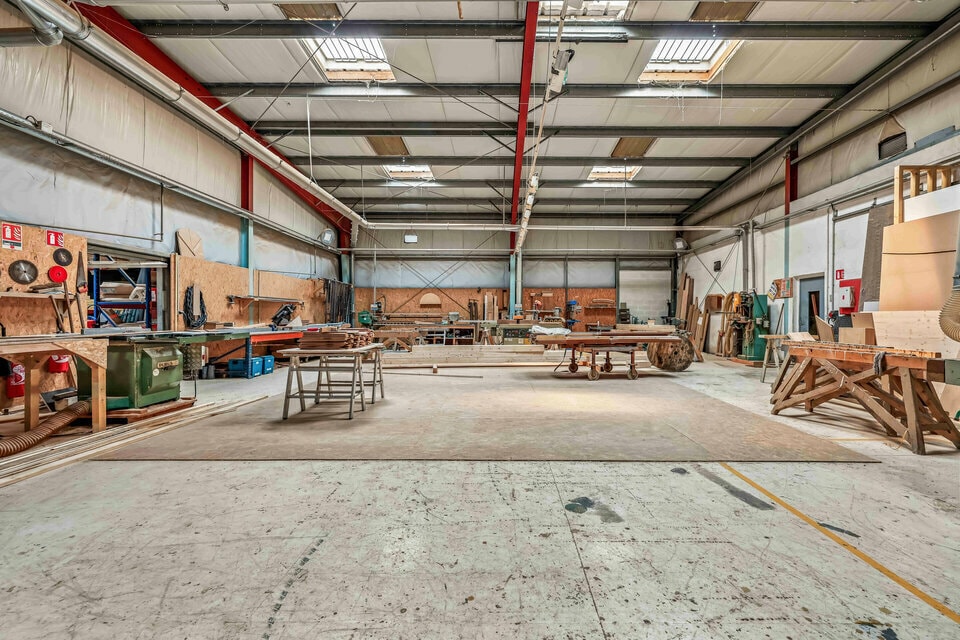 Light Industrial in Thorigny-sur-Marne for sale Building Photo- Image 1 of 11