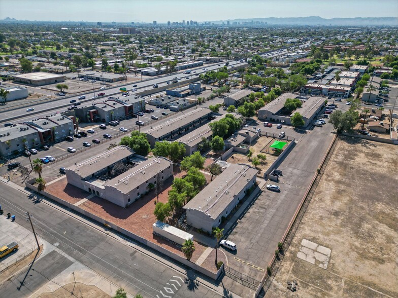 2520 W Mclellan Blvd, Phoenix, AZ for sale - Building Photo - Image 1 of 24