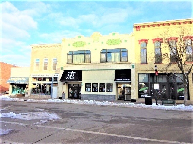 956 Main St, Stevens Point, WI for sale - Building Photo - Image 1 of 1