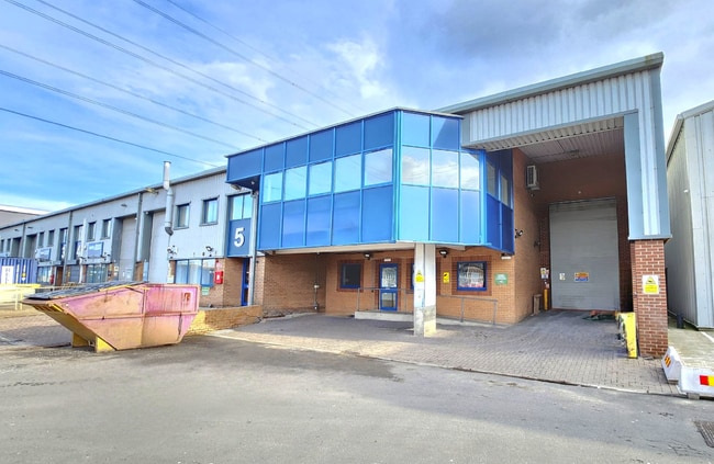 More details for Eskdale Rd, Uxbridge - Industrial to Rent