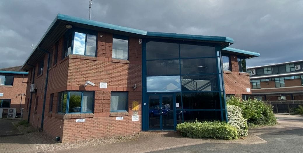 203 Airport Rd, Belfast for sale Primary Photo- Image 1 of 1