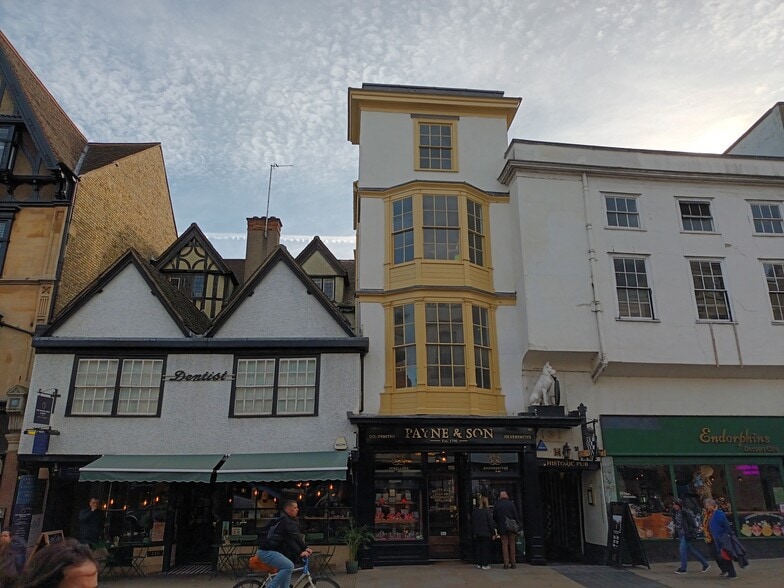 131 High St, Oxford to rent - Building Photo - Image 3 of 4