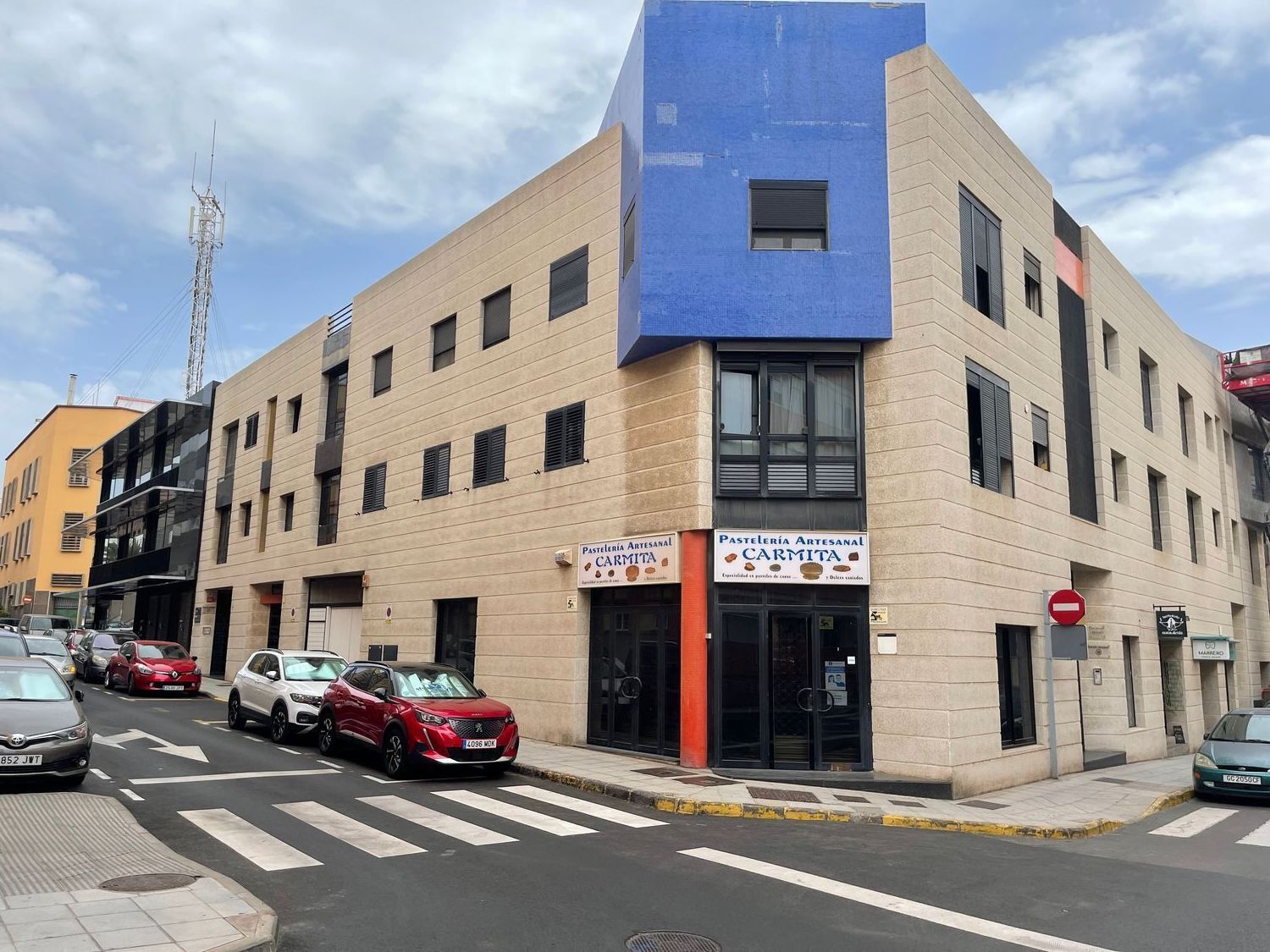Luis Doreste, 5, Telde, Las Palmas for sale Building Photo- Image 1 of 27