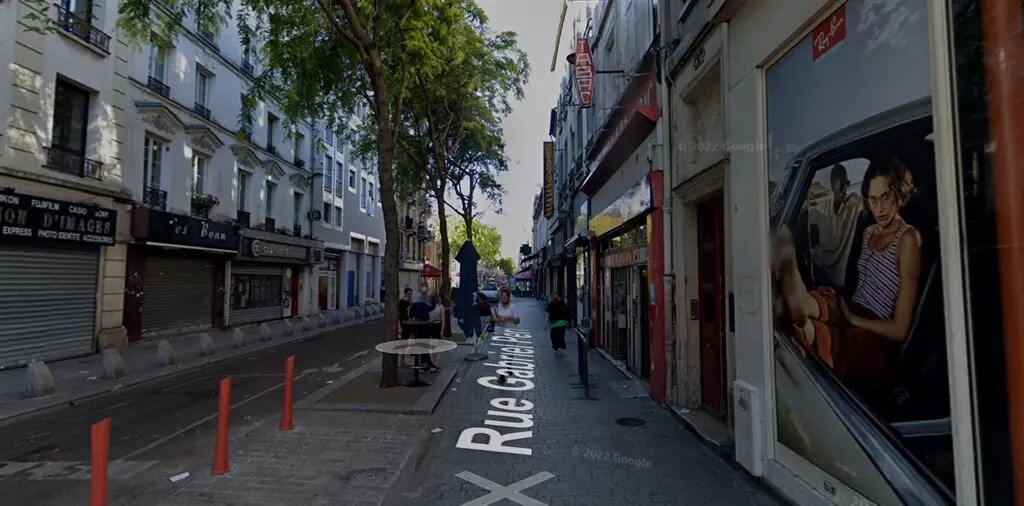 Retail in Saint-Denis to rent Building Photo- Image 1 of 6