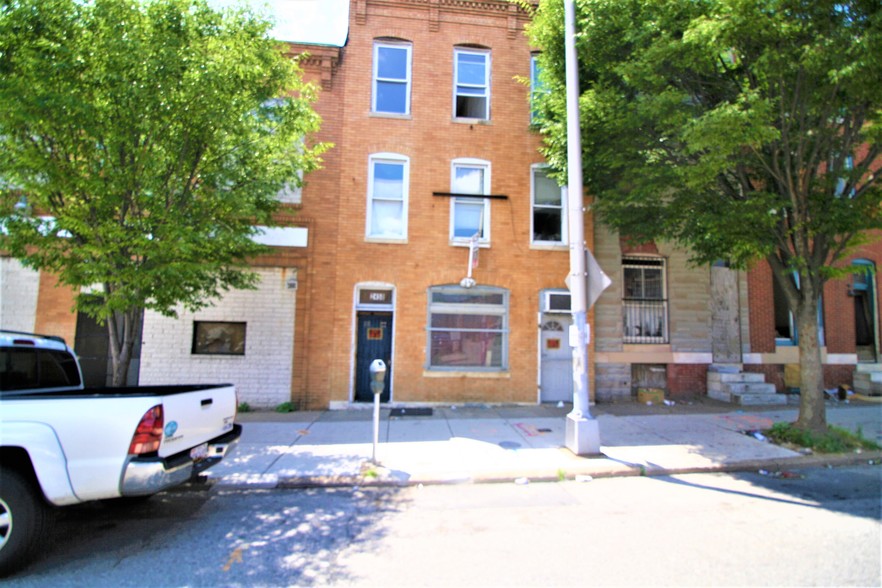 2450 Greenmount Ave, Baltimore, MD for sale - Building Photo - Image 1 of 1