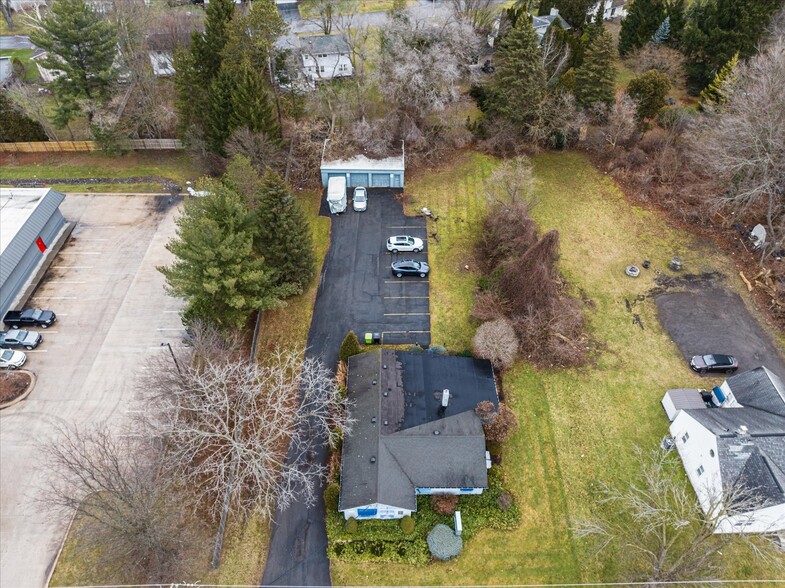 7496 Oswego Rd, Bayberry, NY for sale - Building Photo - Image 1 of 1