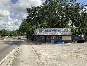 7801 N Nebraska Ave, Tampa, FL for sale Building Photo- Image 1 of 1