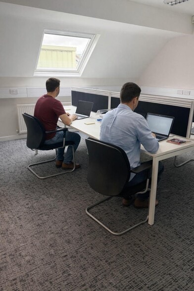 Temple Way, Birmingham to rent - Building Photo - Image 2 of 10