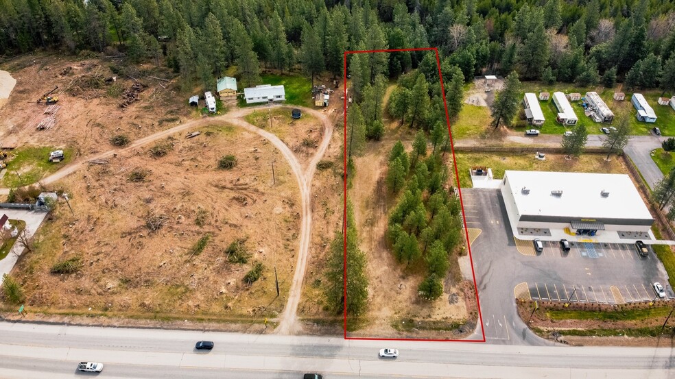 34478 Newport hwy, Chattaroy, WA for sale - Building Photo - Image 2 of 8