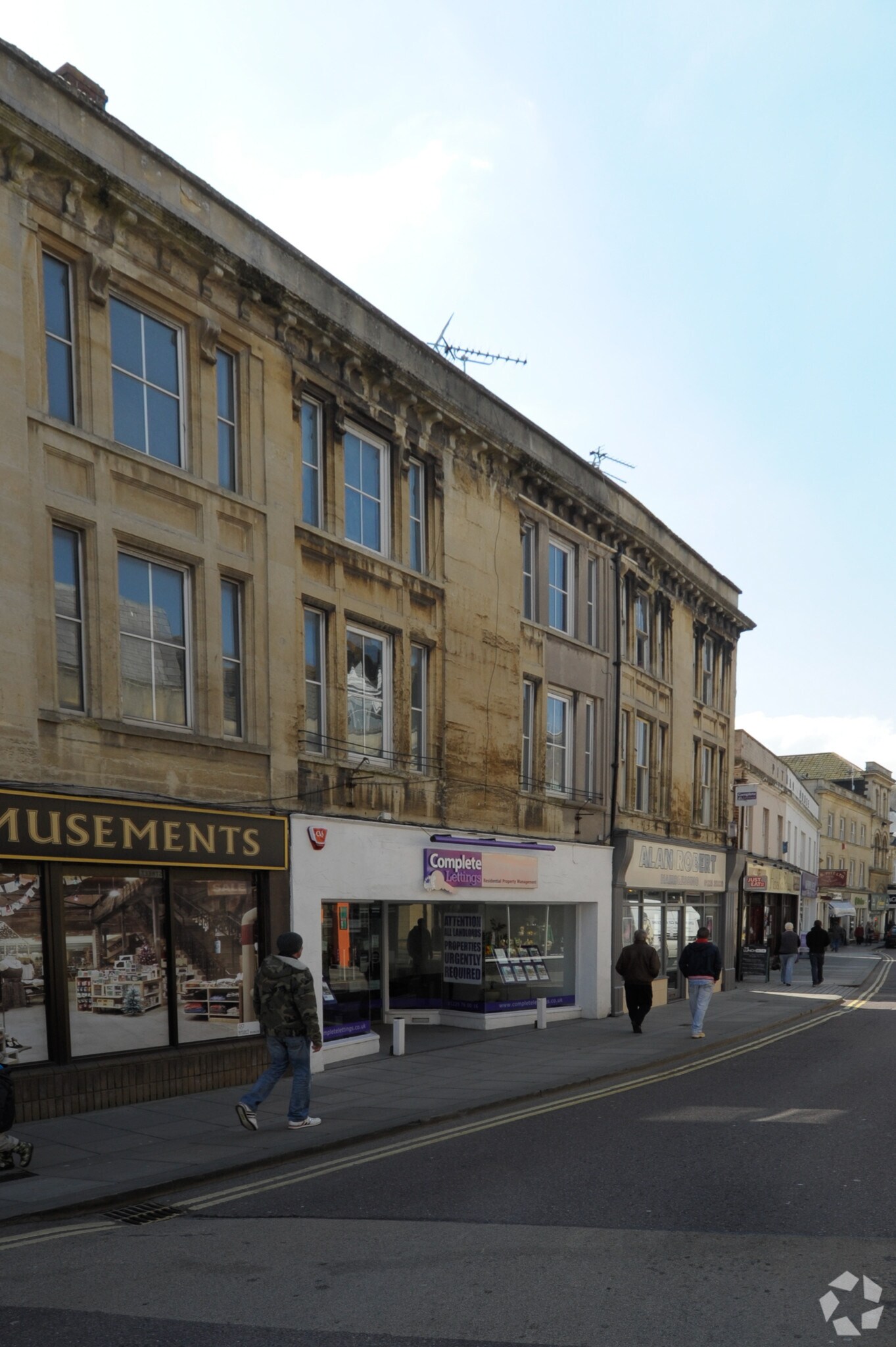 12 Silver St, Trowbridge for sale Primary Photo- Image 1 of 1