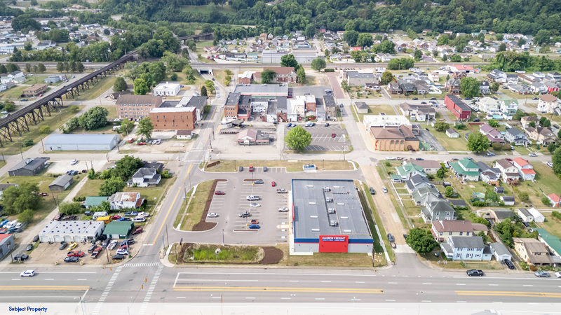 1400 Oak St, Kenova, WV for sale - Building Photo - Image 1 of 1