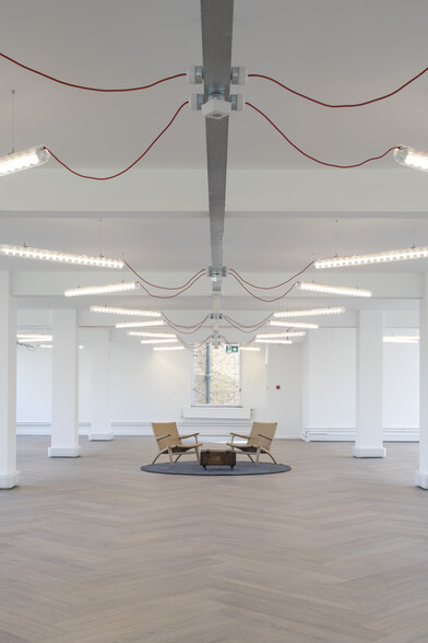 234-244 Stockwell Rd, London to rent - Interior Photo - Image 3 of 12