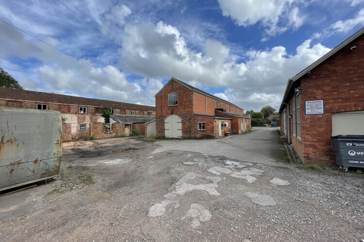 Milverton Rd, Wellington for sale - Building Photo - Image 1 of 1
