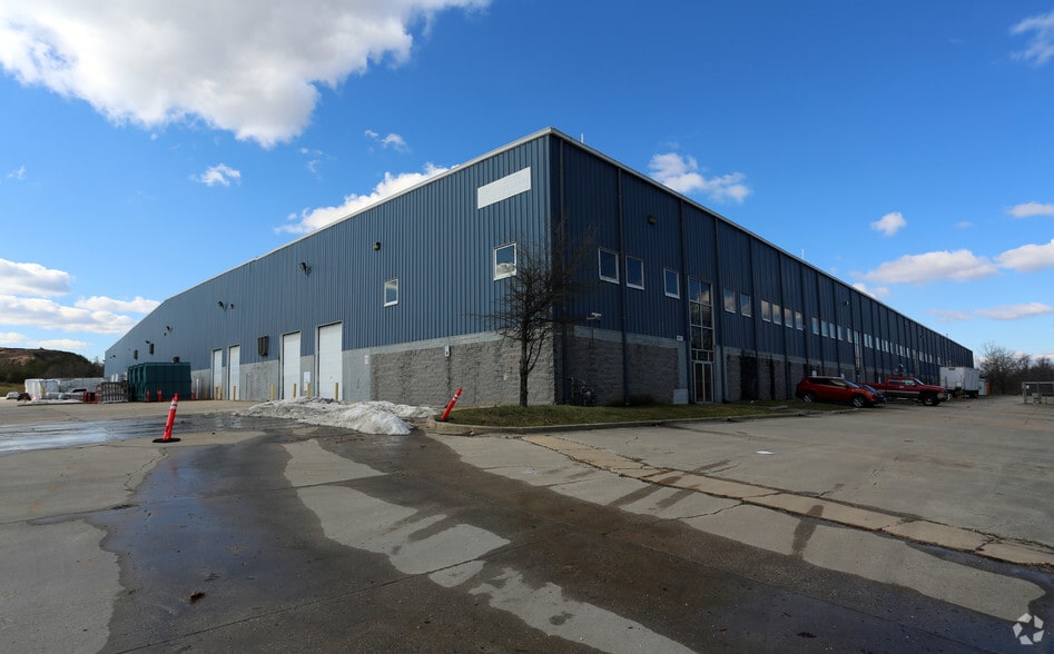 9900-9906 Fallard Ct, Upper Marlboro, MD to rent - Building Photo - Image 2 of 11