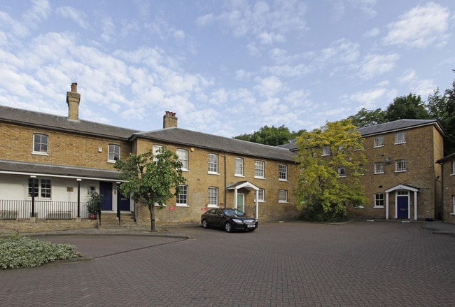 More details for Office 1 Endeavour House 2 Twisleton Court, Dartford - Office to Rent