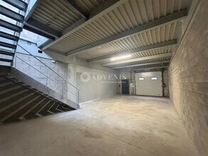 Light Industrial in Neuilly-Plaisance to rent Interior Photo- Image 2 of 4