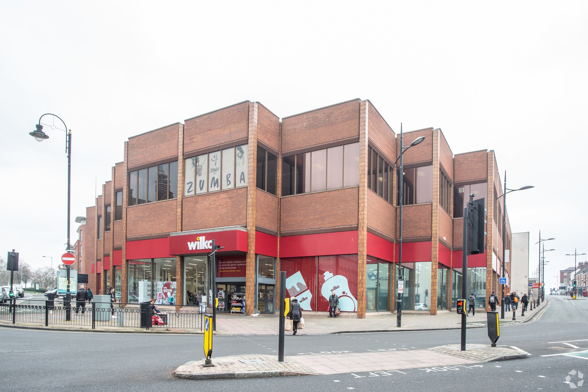 21-25 Snow Hl, Wolverhampton for sale Primary Photo- Image 1 of 1