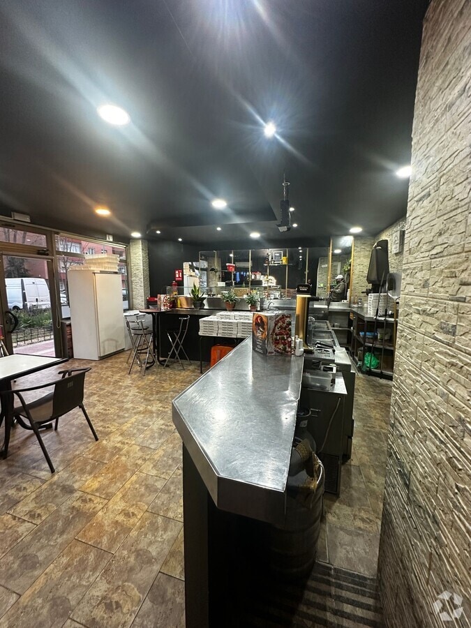 Parla, MAD 28982 - Unit Puerta 09, Esc. 3 - - Interior Photo - Image 1 of 7