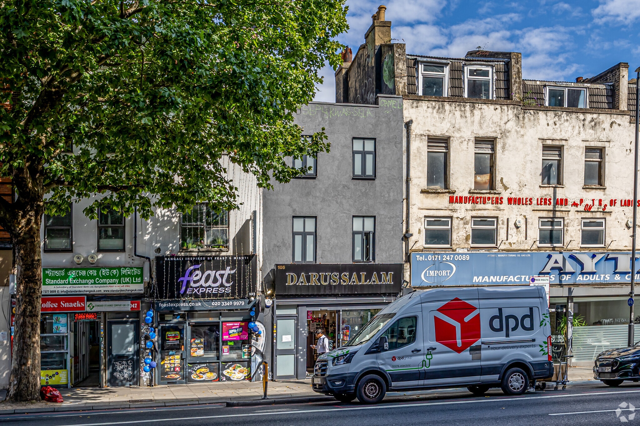 105 Whitechapel Rd, London for sale Primary Photo- Image 1 of 3