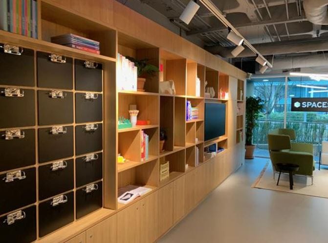 Parkway, Fareham to rent Interior Photo- Image 1 of 12