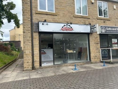 25-35 High St, Heckmondwike to rent - Building Photo - Image 2 of 2