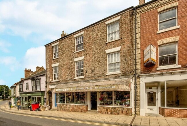 More details for 8-10 Millgate, Thirsk - Office to Rent