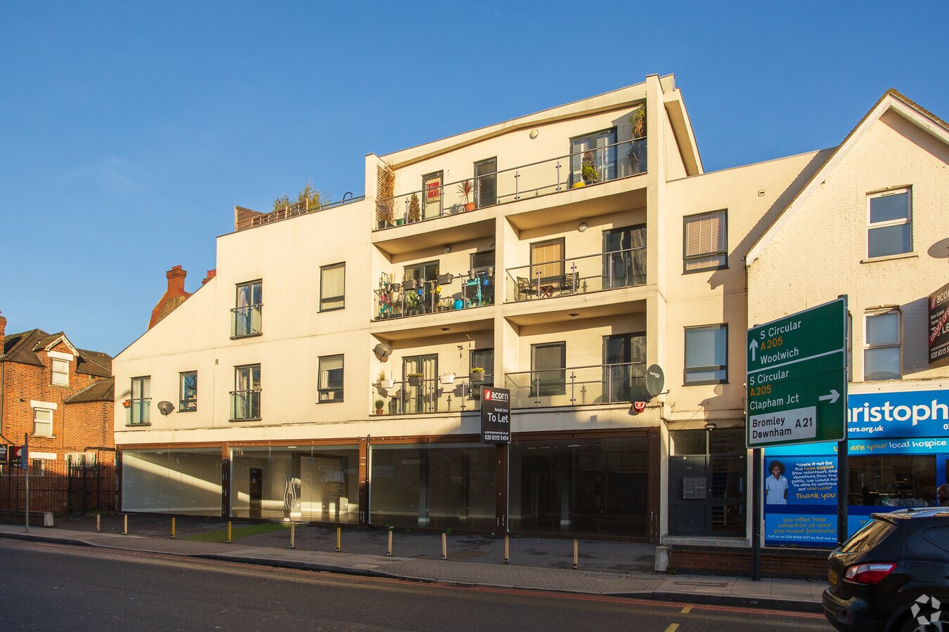 1A Brownhill Rd, London SE6 2HG UK