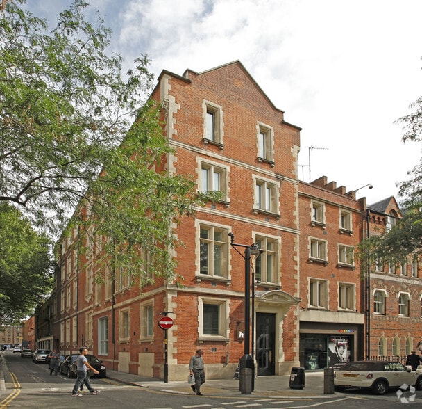 24 Endell St, London for sale - Primary Photo - Image 1 of 1