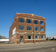 1001 SW Adams St, Peoria, IL for sale Primary Photo- Image 1 of 1