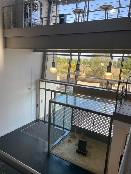 Office in Leganés, Madrid for sale - Interior Photo - Image 3 of 6