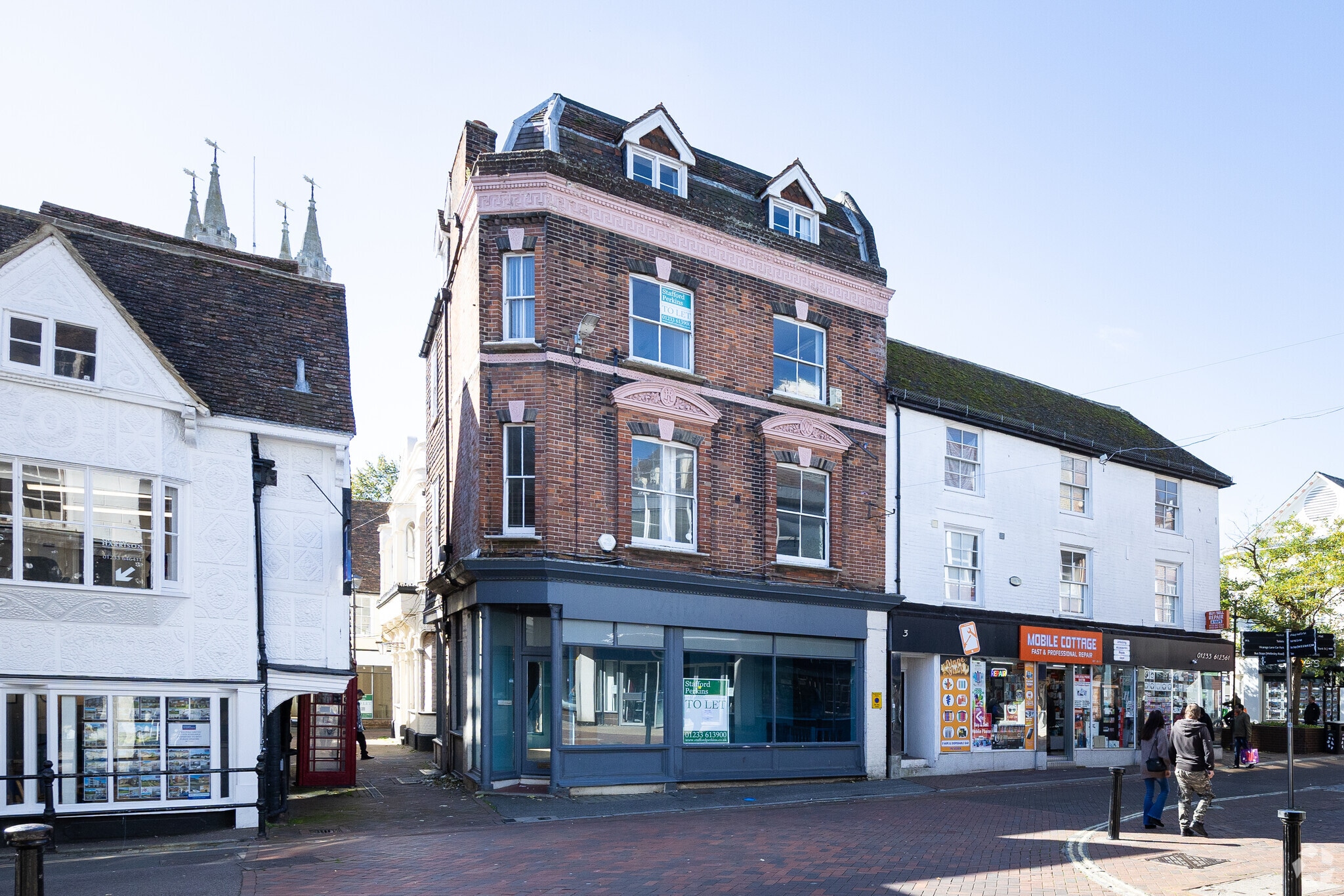 2-2A Middle Row, Ashford to rent Primary Photo- Image 1 of 4