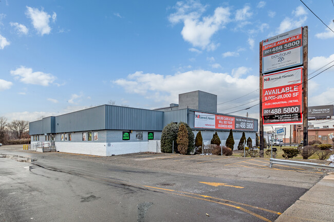 More details for 240 State Rt 17 S, Lodi, NJ - Retail, Industrial for Rent