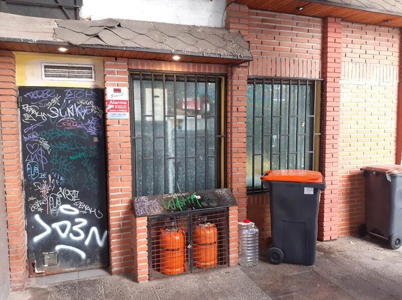 Madrid, MAD 28020 - Unit Puerta J, Esc. A -  - Interior Photo - Image 1 of 2