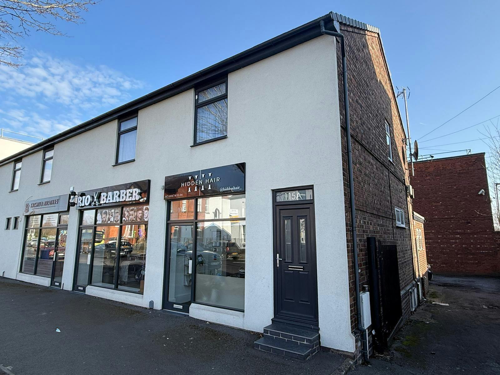 115 Wilderspool Causeway, Warrington to rent Building Photo- Image 1 of 2