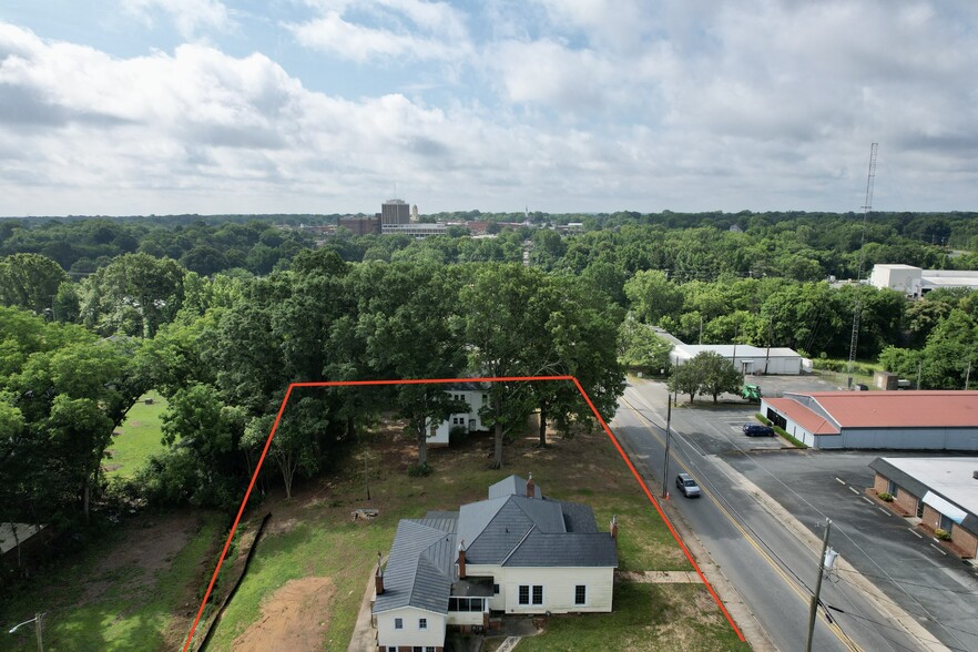 822 N Charlotte Ave, Monroe, NC for sale - Aerial - Image 2 of 34