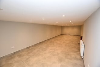 75 Kinnoull St, Perth to rent Interior Photo- Image 2 of 4