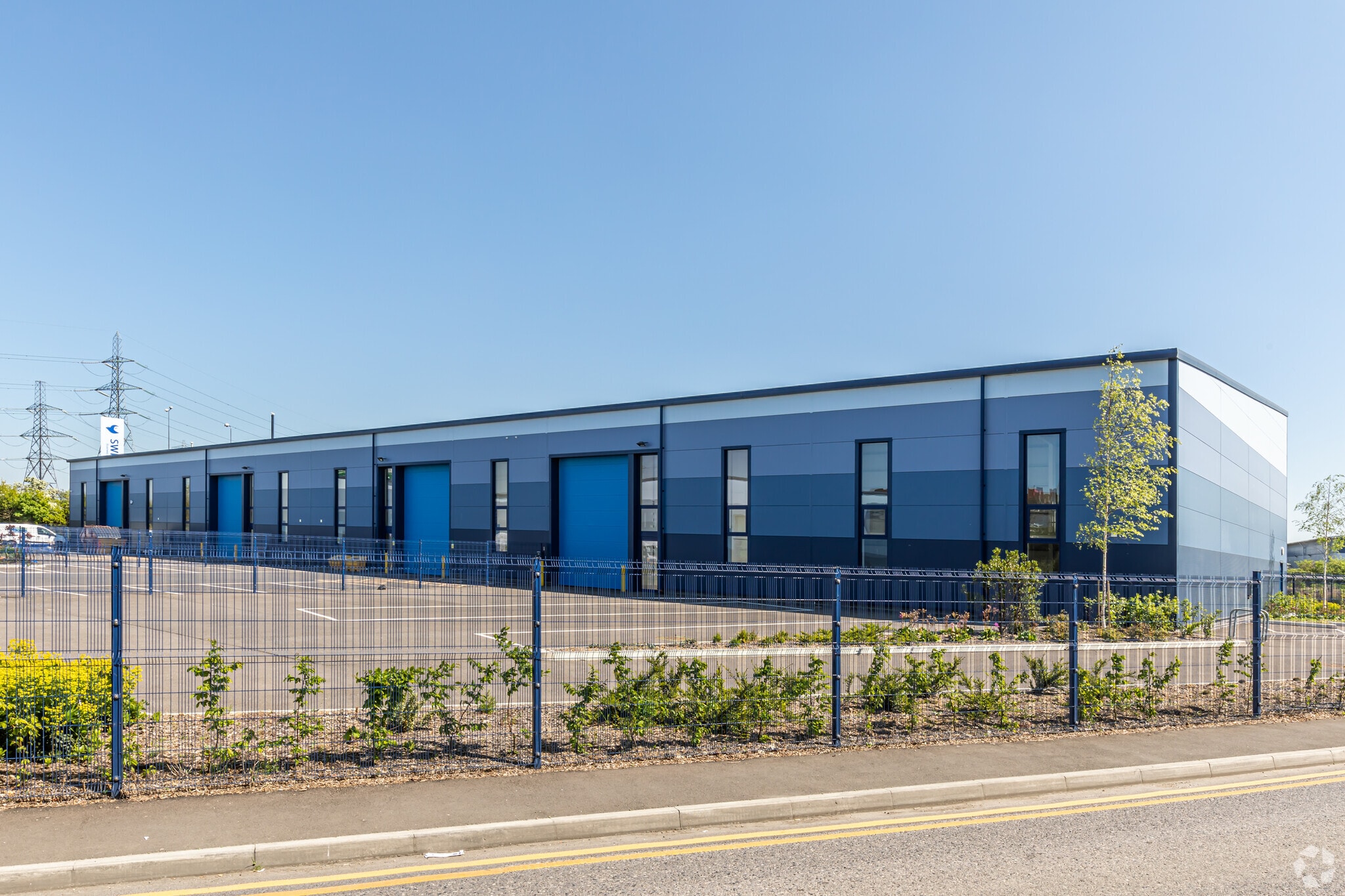 Creek Way, Rainham to rent Building Photo- Image 1 of 3